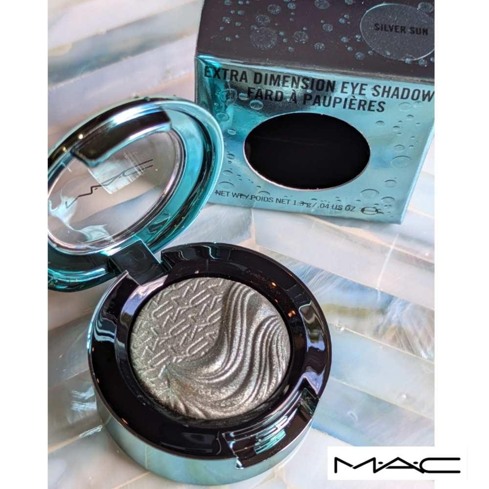 Limited Edition MAC Extra Dimension Eye Shadow Silver Sun-Metallic Silver NIB